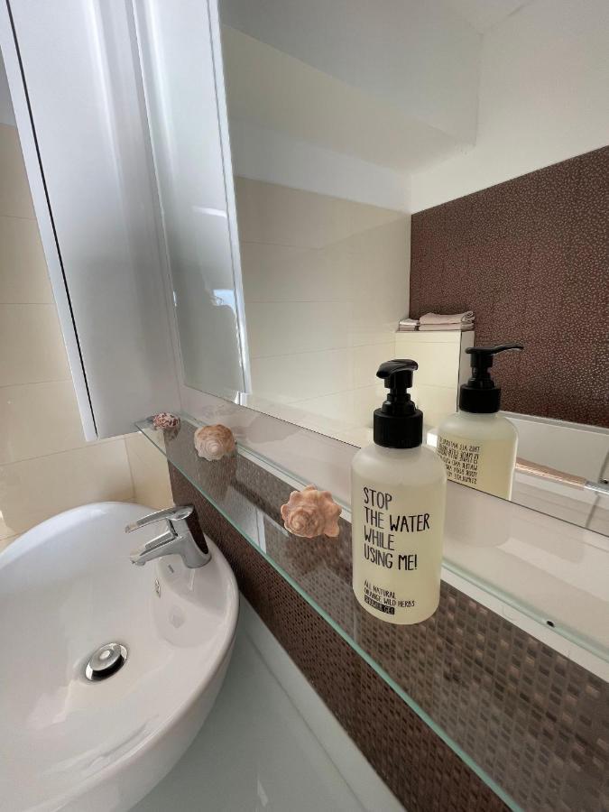 First Row To The Sea Apartment Opatija Ngoại thất bức ảnh