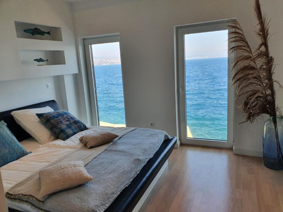 First Row To The Sea Apartment Opatija Ngoại thất bức ảnh