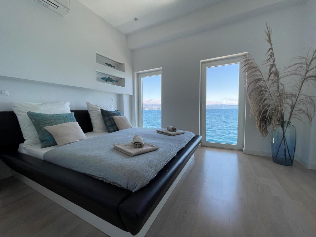 First Row To The Sea Apartment Opatija Ngoại thất bức ảnh