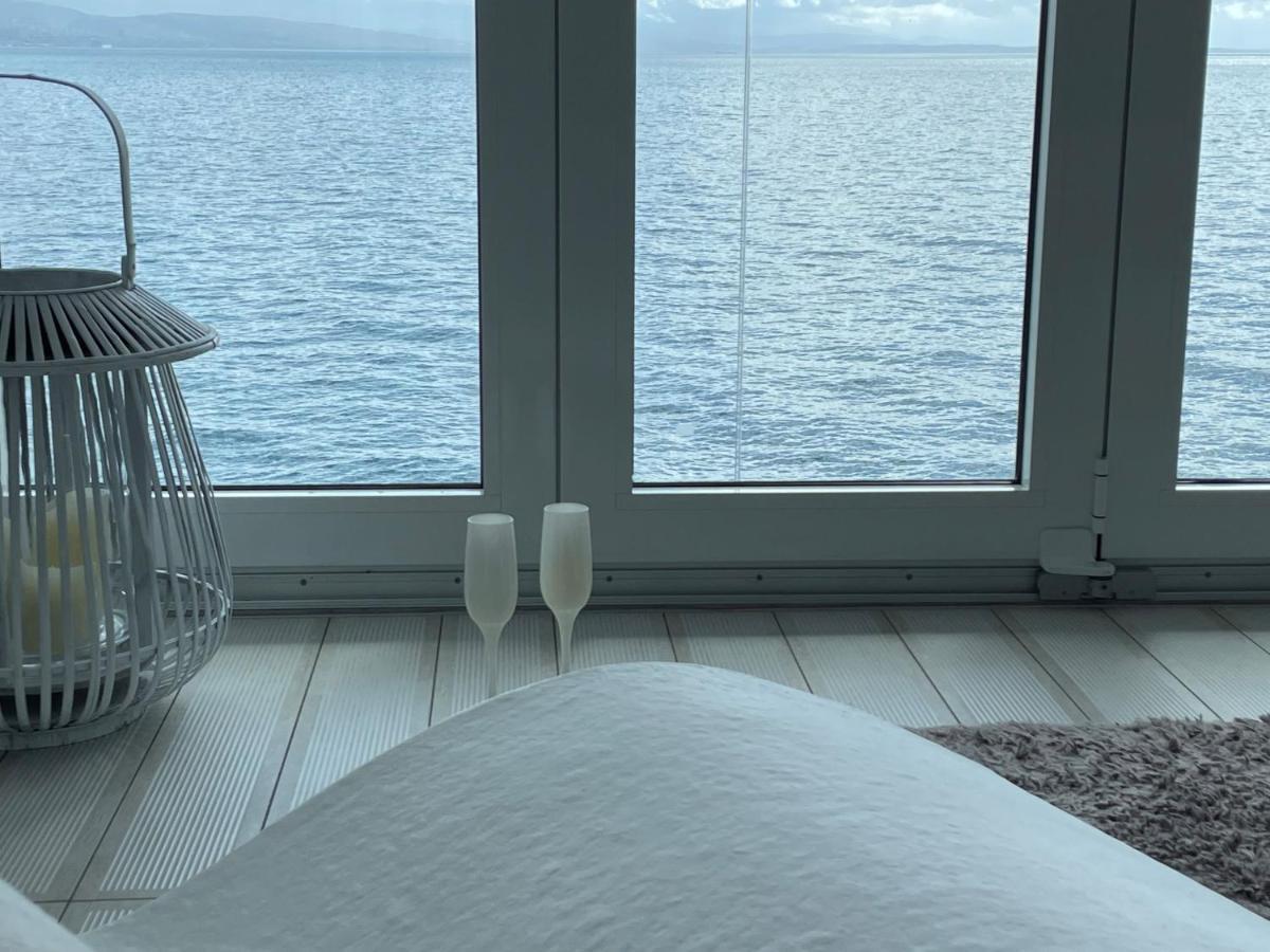 First Row To The Sea Apartment Opatija Ngoại thất bức ảnh